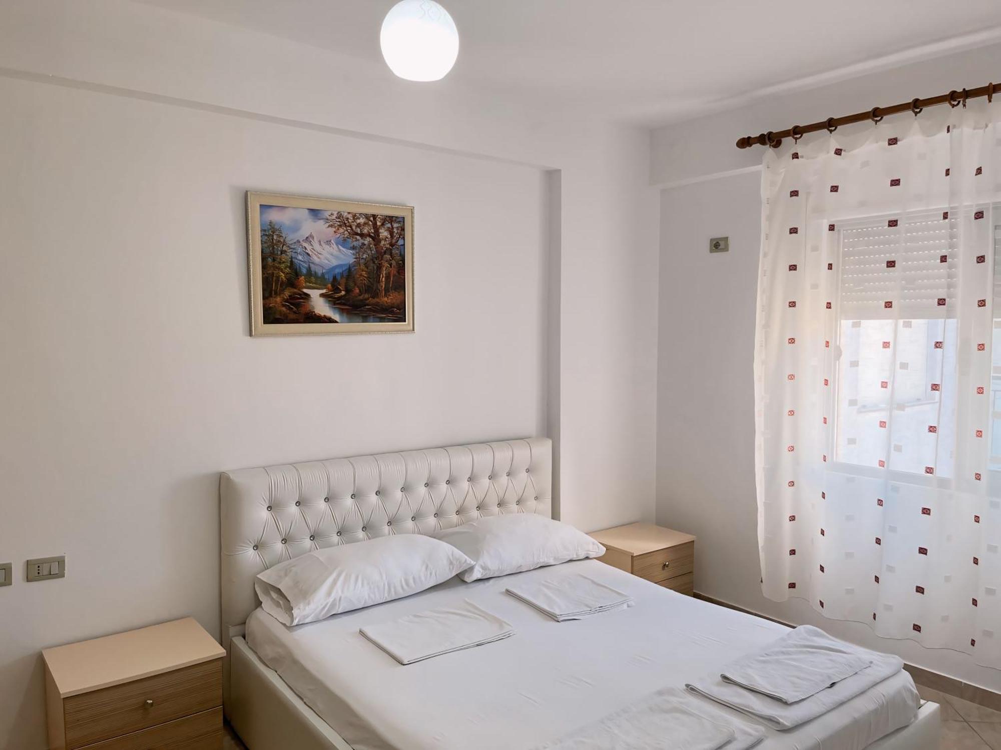 Gerald'S Central Apartments Vlorë エクステリア 写真